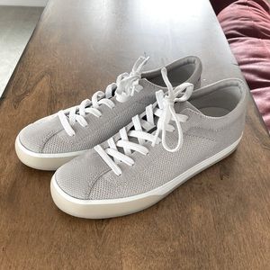 The Lace Up Sneaker | size 8.5